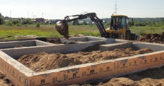 Обратная засыпка Новотроицк, цена от 210 руб.